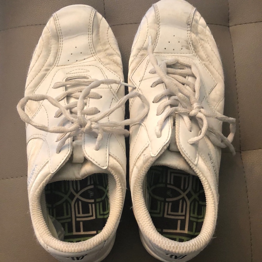 Varsity Flex Cheer shoes